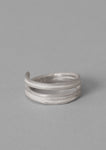 Emily Nixon Mitsuro Ribbon Ring | Silver